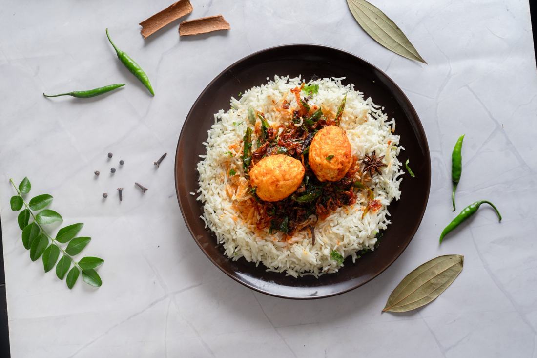 Bagara rice with egg roast